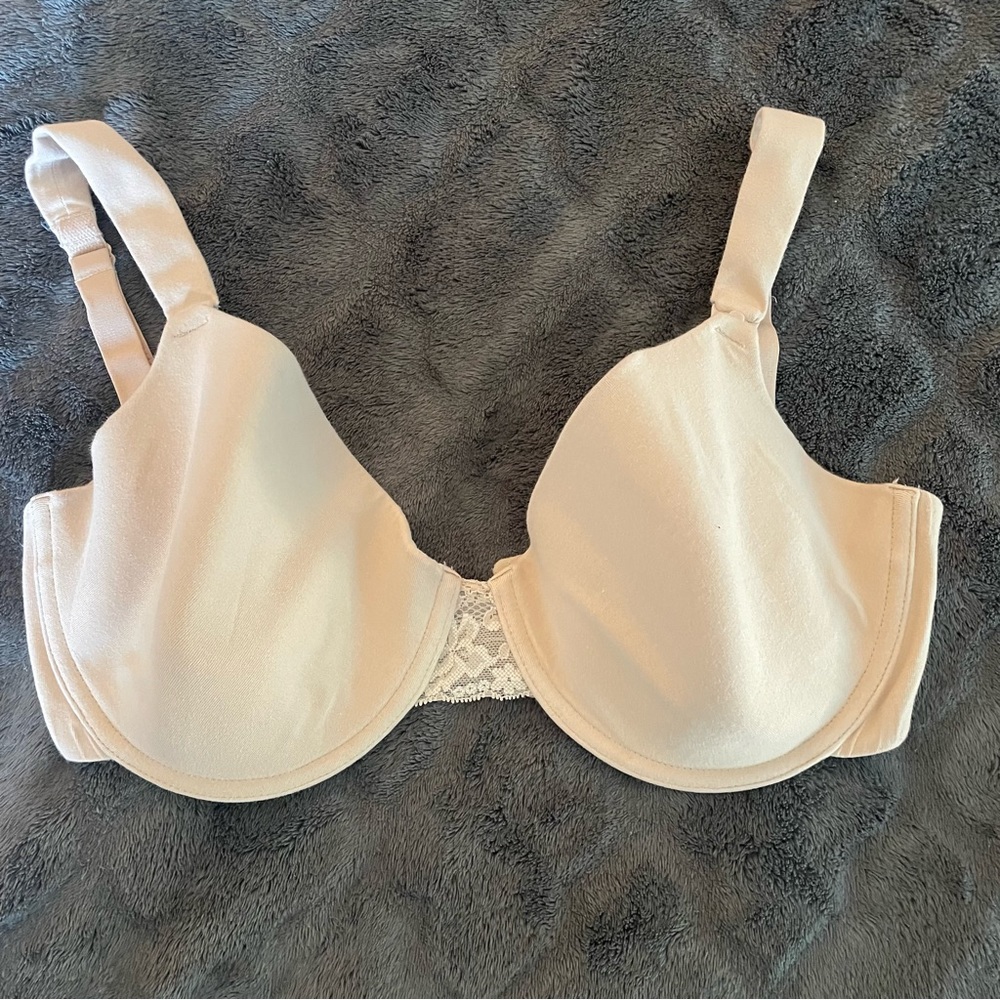 Gilligan&O’Malley full coverage underwire nursing bra
